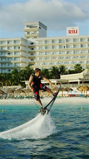 Comment fonctionne un jetpack sous-marin