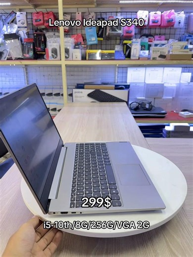 កុំភ្លេច inbox ណា#ដៃគូបង់ប្រាក់ #laptop