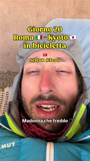 Ospitalità e Avventure a Efeso: Un Giorno da Ricordare