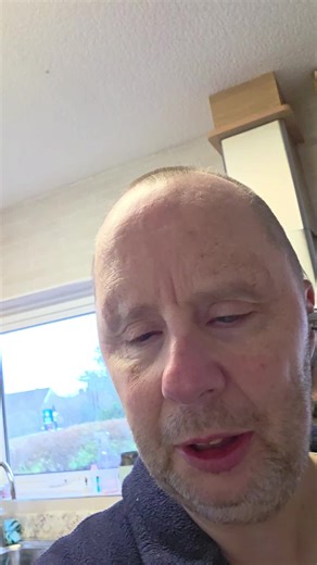 Live Singing Performance at 1 PM UK Time