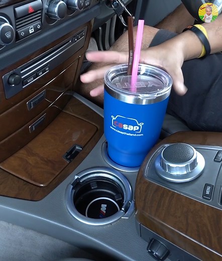 6 อาการประจำรุ่น! BMW 7 Series E66 730li รีวิว รถมือสอง ดูคลิปรีวิวเต็มได้ที่ youtube ช่อง Grand Story ครับ #รถมือสอง #รถยนต์ #รีวิวรถมือสอง #รถยนต์มือสอง #รถมือสองราคาถูก #ซื้อรถมือสอง #ขายรถมือสอง #UsedCar #GrandStory #ลุงGarage #ลุงณุ #ไม่ขับก็เข็น #ถ้าคุณรักรถเราคือเพื่อน | Grand Story