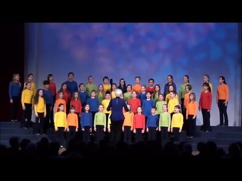 Otroški pevski zbor OŠ bratov Polančičev Maribor - En ten tenera