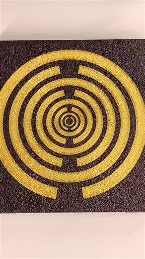 #creatorsearchinsights #selfhealing #innerpeace #pemfpractitioner #samaritslovenia Let me introduce to you my handcrafted PEMF system for home wellness/ healing.Therapy is a non-invasive treatment that uses low-frequency electromagnetic waves to stimulate and enhance cellular function in the body. These electromagnetic pulses penetrate tissues and interact with cells, promoting healing, reducing inflammation, and improving overall wellness. How works 1.\tThe device emits pulsed electromagnetic f