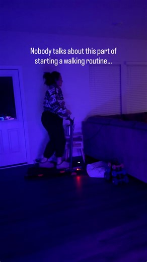 • The first week feels impossible • The scale doesn’t move right away • Some days you feel sick or tired • But you keep showing up Day 9 #walkingchallege #weightloss