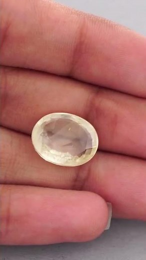 Benefits of yellow Sapphire | #Ratnabhagya #yellowsapphire #sapphire #gemstone #bluesapphire