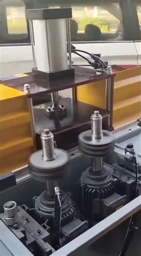Center column end mill