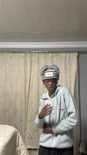 B R A I N S💸 (@she_loves_luvo)’s video of brazilian