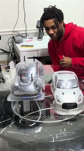 LOOK HERE NISSAN GTR R35 & PORSCHE 911 GT3RS 992