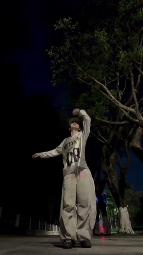 Dance Challenge: Master This Cool Hip Hop Move