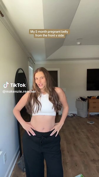 Cutesy Ladybug and Mammoth: A 5-Month Pregnant Belly Update