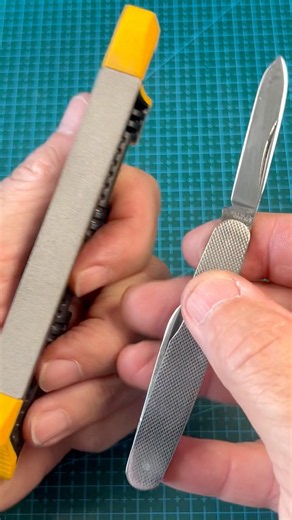 👀Penknife sharpening angle perfected #technique #sharpening #knife