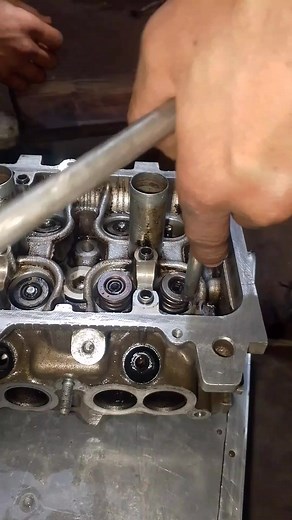 Spring Lock Tool: Essential Guide for Mechanics