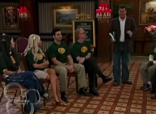 the cast of ‘the suite life of zack & cody’ deserved an emmy for this scene alone 😭