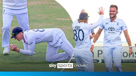 England vs Zimbabwe: Sam Cook grabs his first Test wicket!