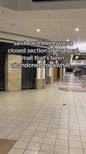 Exploring an Abandoned Mall | Urban Exploration VLOG