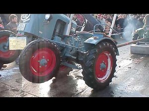 Eicher ED15 gegen Holder B12 (4 Dings gegen 2 Takter Bumps)