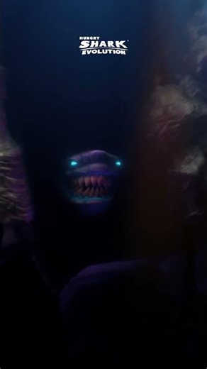 Something is happening… The Titan sharks are up to something 👀#HungrySharkEvolution #hungryshark