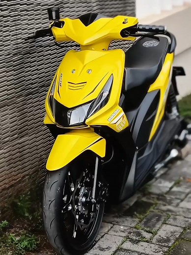 Cinematic Aesthetic with Dandelion in Genk