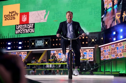 Why do people boo the NFL commissioner during draft? Exploring potential reasons
