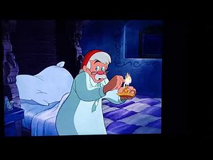 Pinocchio scares figaro