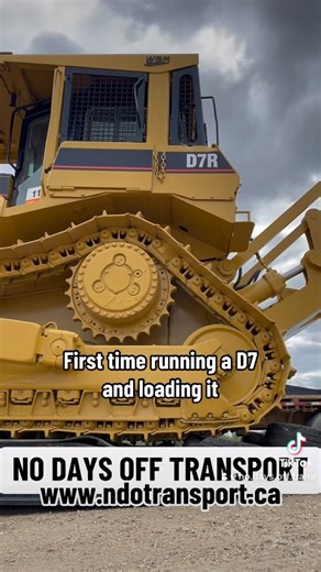 WHAT WAS YOUR FAVOURITE LOAD IN 2025? FOR ME, IT WAS A CAT D7 DOZER...