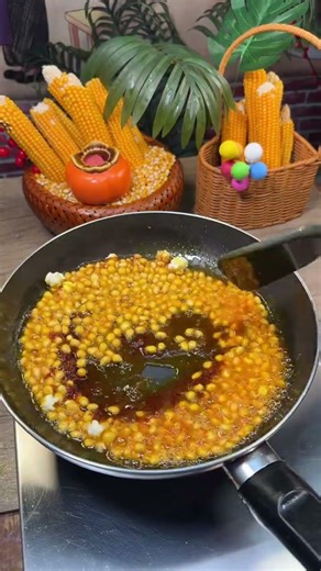Food: How to pop delicious and crispy popcorn at home without going to the cinema. Special corn