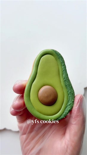 Easy Avocado Cookie Decorating Tutorial