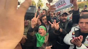 Gazans celebrate as delayed ceasefire takes effect