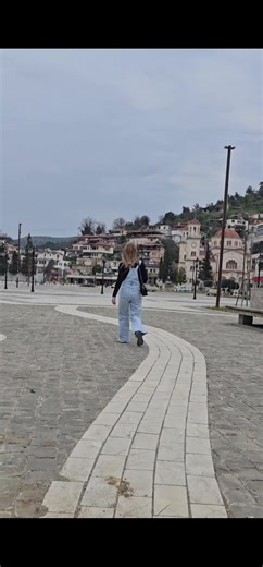 kleandra📸📷 (@wwddd44)’s videos with sunet original - Georgiana Lobont