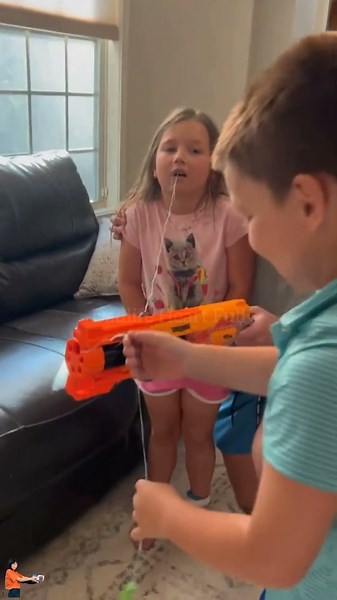 She Wanted Her Tooth Out Like THIS 😂 Instant Regret 😳 #tooth #toothpicks #shorts #tiktok #trending