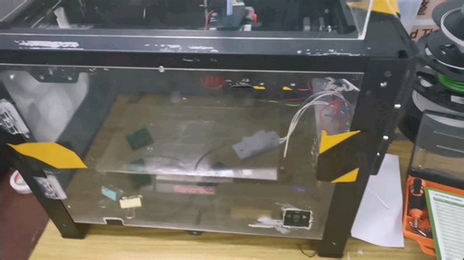 [凌魂BAJA车队]makerbot replicator2 3d打印机快速使用指南