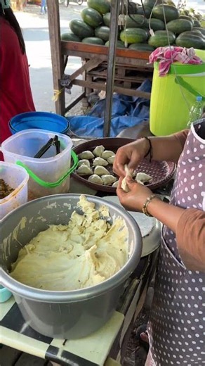 Martabak usus paling laris dibuat dadakan #streetfood #shortsvideo