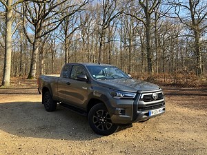 Toyota Hilux (2021) : les premières images de l'essai en direct