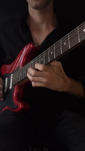 Freaks - Surf Curse: Electric Guitarist's Phenomenal Performance