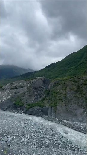 Hiking, Denali National Park, Alaska, G Adventures from Adele K. 🏔️
