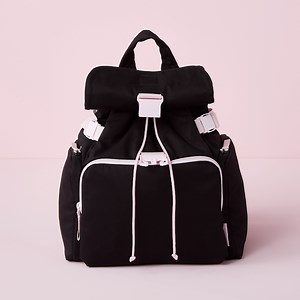 37K views · 485 reactions | @LanaCondor's Utility Backpack is the bag that always has your back! Shop this classic black pack with the perfect pops of pink: https://bit.ly/3gMjdnB | Vera Bradley | Facebook