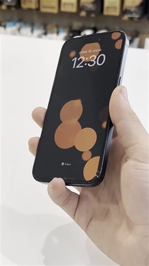 MobilMax.cz on Instagram: "📱➡️🍎 Přechod z Androidu nemusí být boj ani stres. Když víš, na co si dát pozor, jde to rychle a bez zbytečných nervů. Ve videu sdílíme pár praktických tipů, které ti celý přesun výrazně usnadní a ušetří čas hned na začátku. Ať už jdeš kvůli výkonu, ekosystému nebo jen změně, dobrý start dělá hodně. ⚡️ #mobilmax #appleservis #servistelefonu #servis"