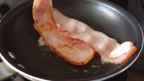 Quick and easy crispy hash browns - no rinsing, no squeezing