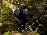 2018: Warwick Davis jokes as he 'shimmies' trying to cross rope bridge
