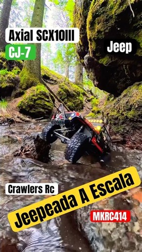Rc Crawler jeep de control remoto #rc #radiocontrol #crawler #offroad #rcoffoad #axial #4x4 #rctoys