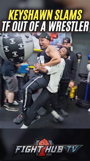 Keyshawn Davis SLAMS wrestler who pulled up to the gym!