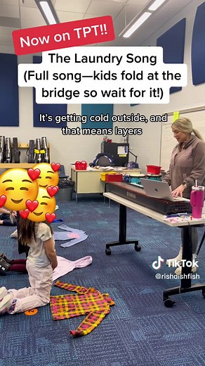 Catchy Laundry Song for First Graders | End-of-Year Concert Performance