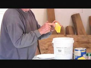 Making Small Hive BeetleTraps with the _FatBeeMan_.mp4