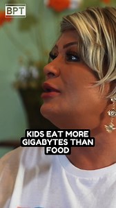 34K views · 616 reactions | Phones 藍藍藍藍藍藍藍藍 | Red Squirrel | Facebook