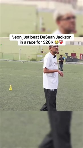 Neon Defeats DeSean Jackson in $20K Race