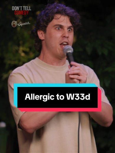“Allergic to W33d”🎤: @charles_engle Your soap is a joke! Upgrade your personal care with @drsquatch #donttellcomedy #standup #comedy #allergy #party