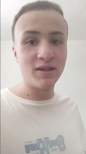 How To Walk Like Edna Mode From The Incredibles