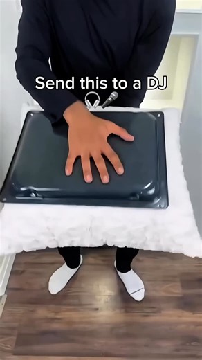 Govision.Deejay on Instagram: "LINK IN BIO 🎤🎧 #djlifestyle #usatrending #musiccontent #fyp"