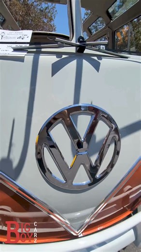 This Classic VW Van Is How You Want To Travel With The Crew - 22nd Annual Montrose Car Show 2024. #supershow #carshorts #vintagecars #oldschoolcars #crazybus #bus #coolcars #oldbus #oldschoolcars #carshow #cars #vw | Big Boy Carz