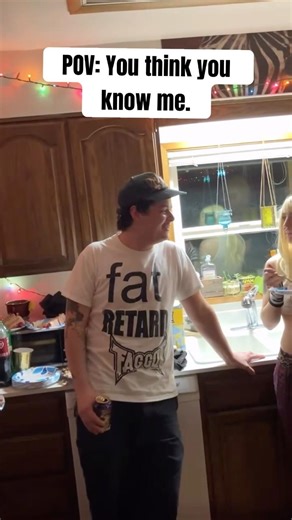 Wait for it…😭🤣#viral #funny #shorts #trendingshorts #funnyshirt #publicreaction #humor